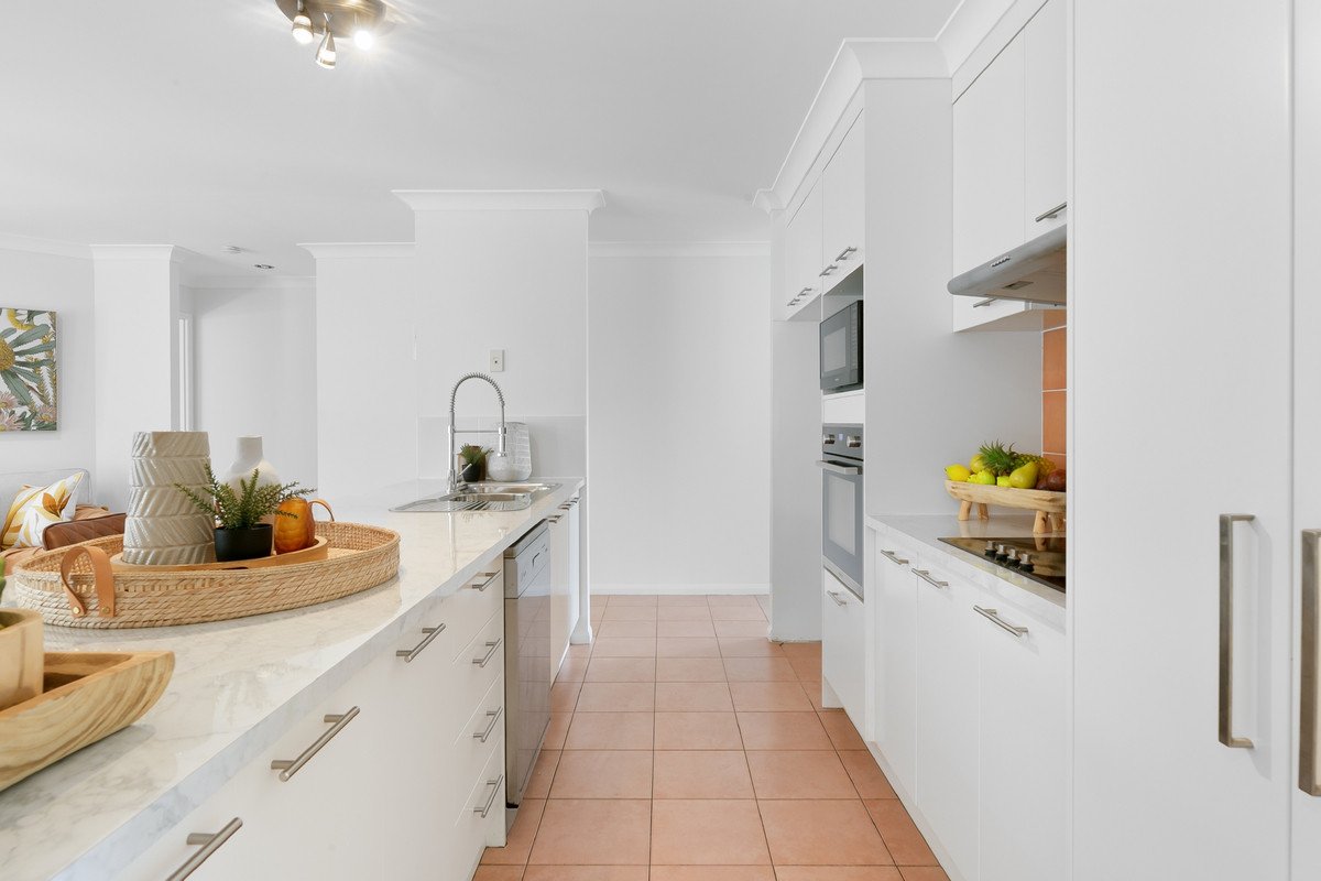 28 Beaconsfield Drive Burleigh Waters 6