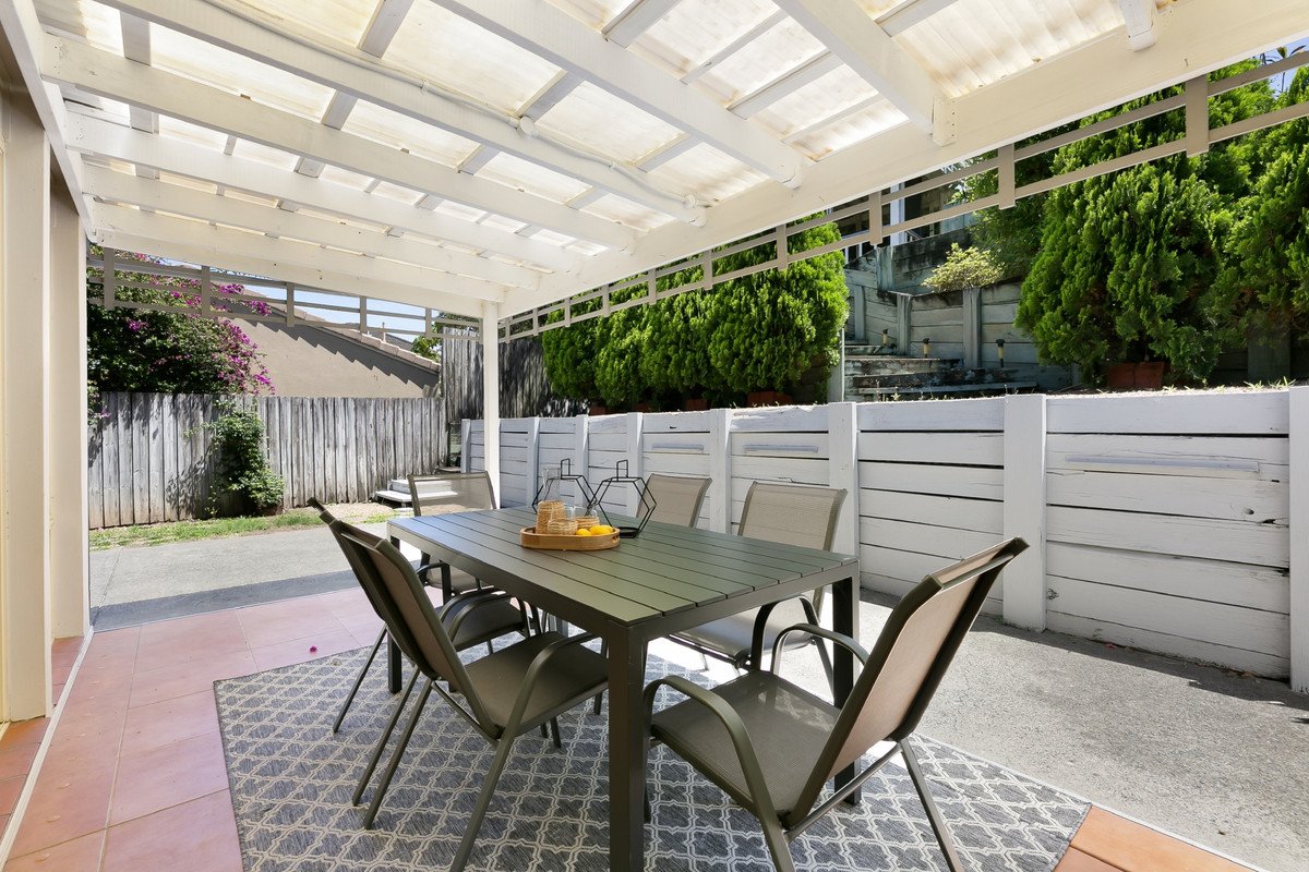 28 Beaconsfield Drive Burleigh Waters 16