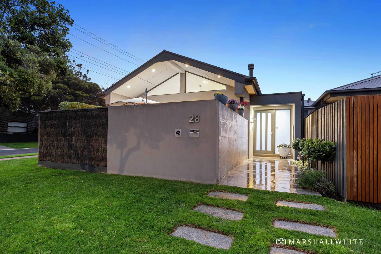 28 Beatty Parade, Mornington, VIC