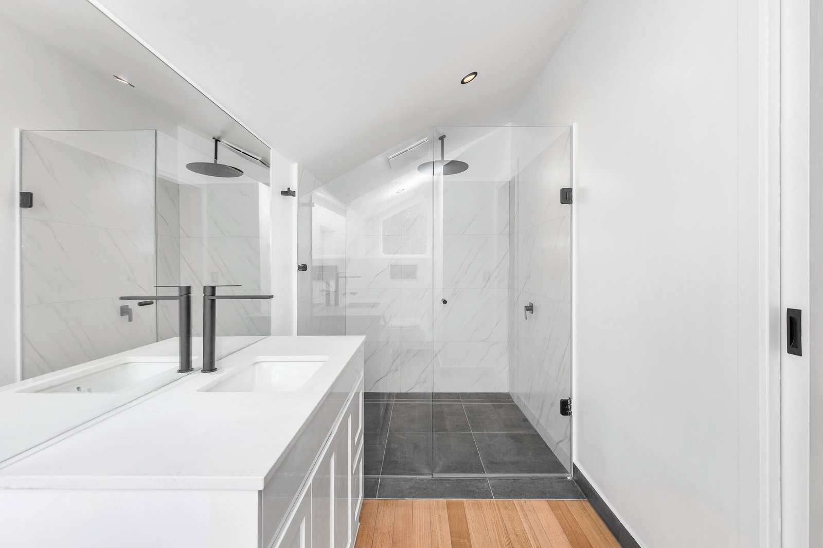 Real Estate and Property in 28 Bell Street, Richmond, VIC