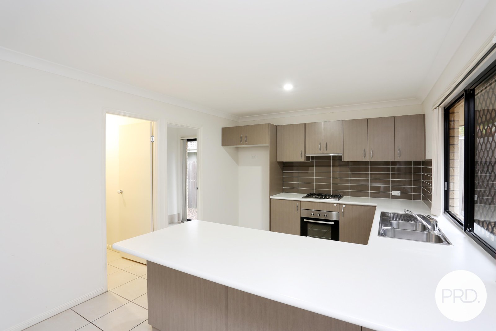 28 Bellinger Street PACIFIC PINES 3