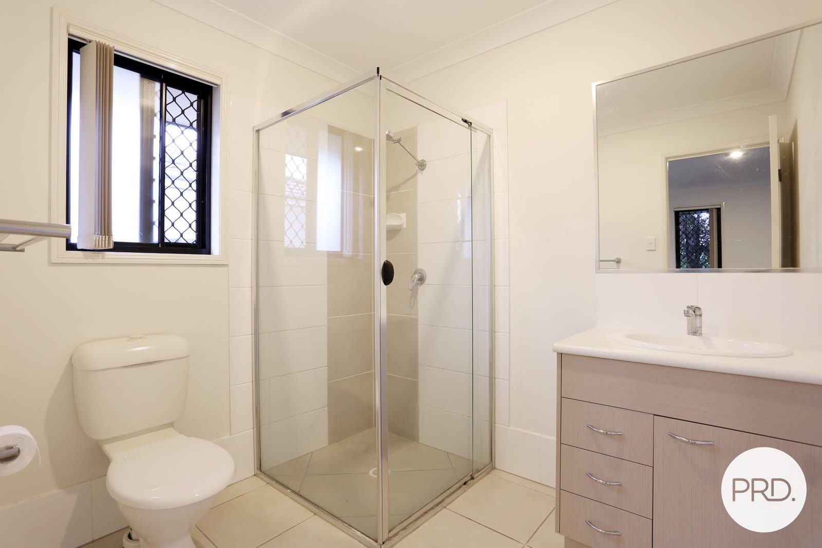 28 Bellinger Street PACIFIC PINES 5