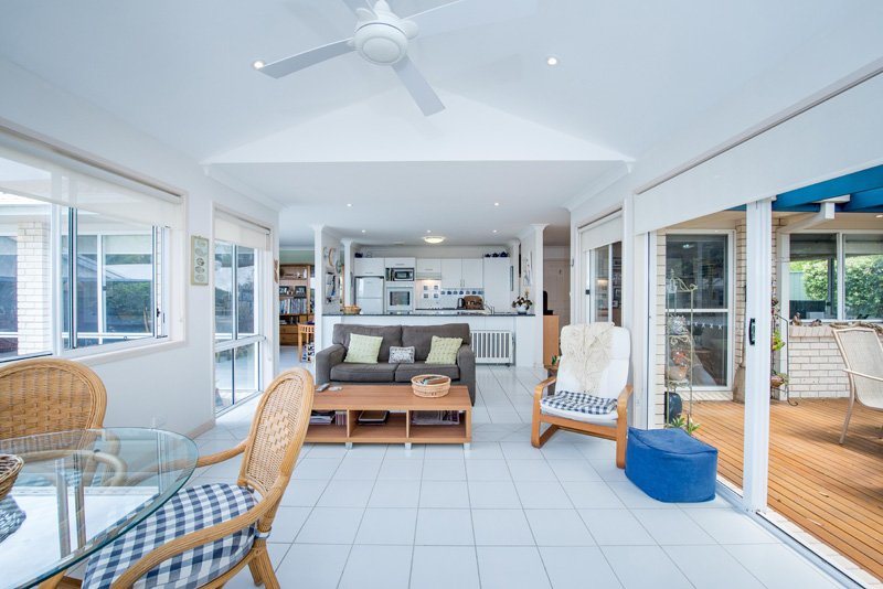 28 Bonito Street CORLETTE 10