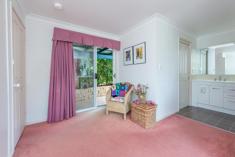28 Bonito Street CORLETTE 19