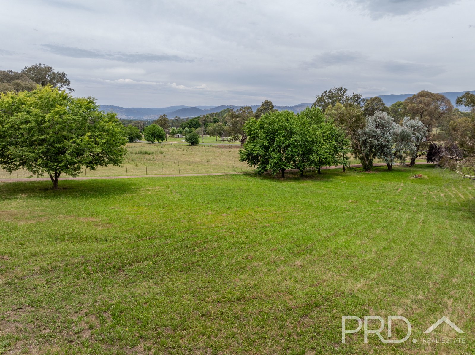 28 Boonderoo Road TUMUT 21