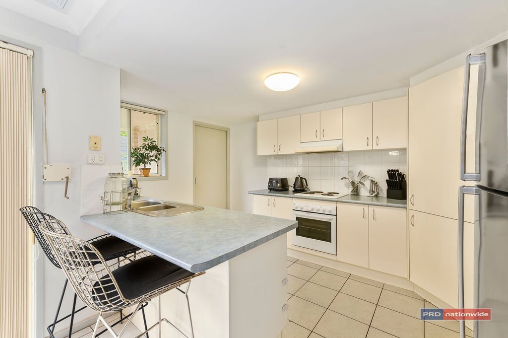 2/8 Boultwood Street COFFS HARBOUR 7