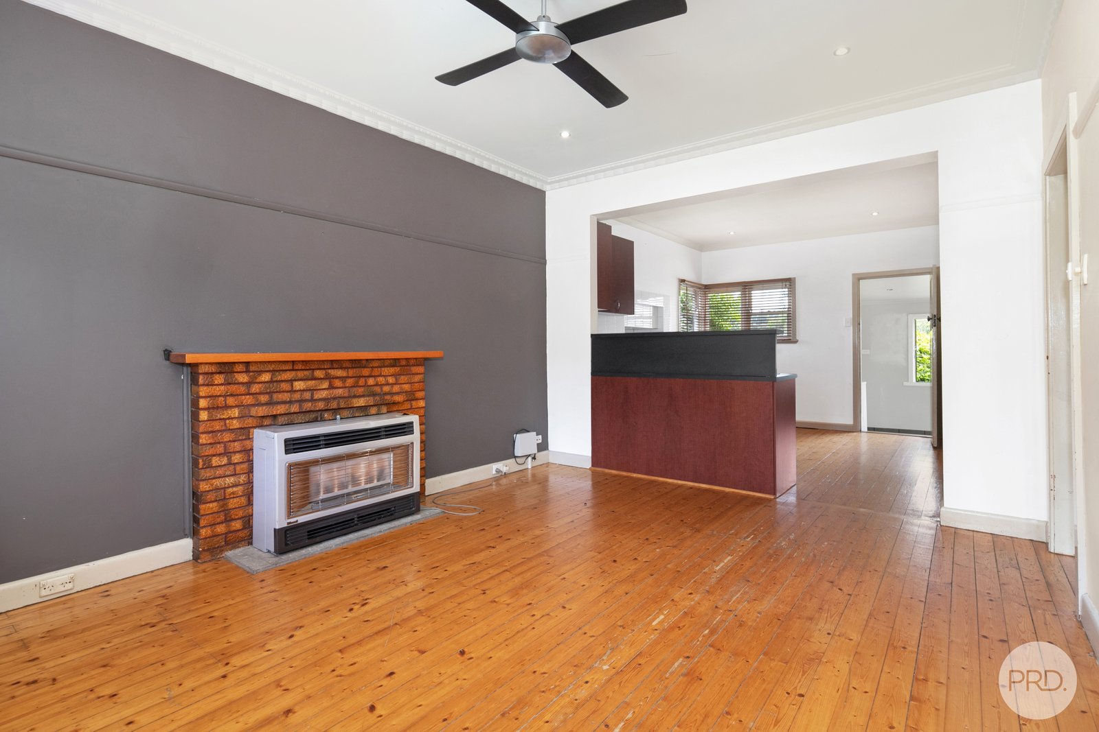 28 Bradbury Street BROWN HILL 4