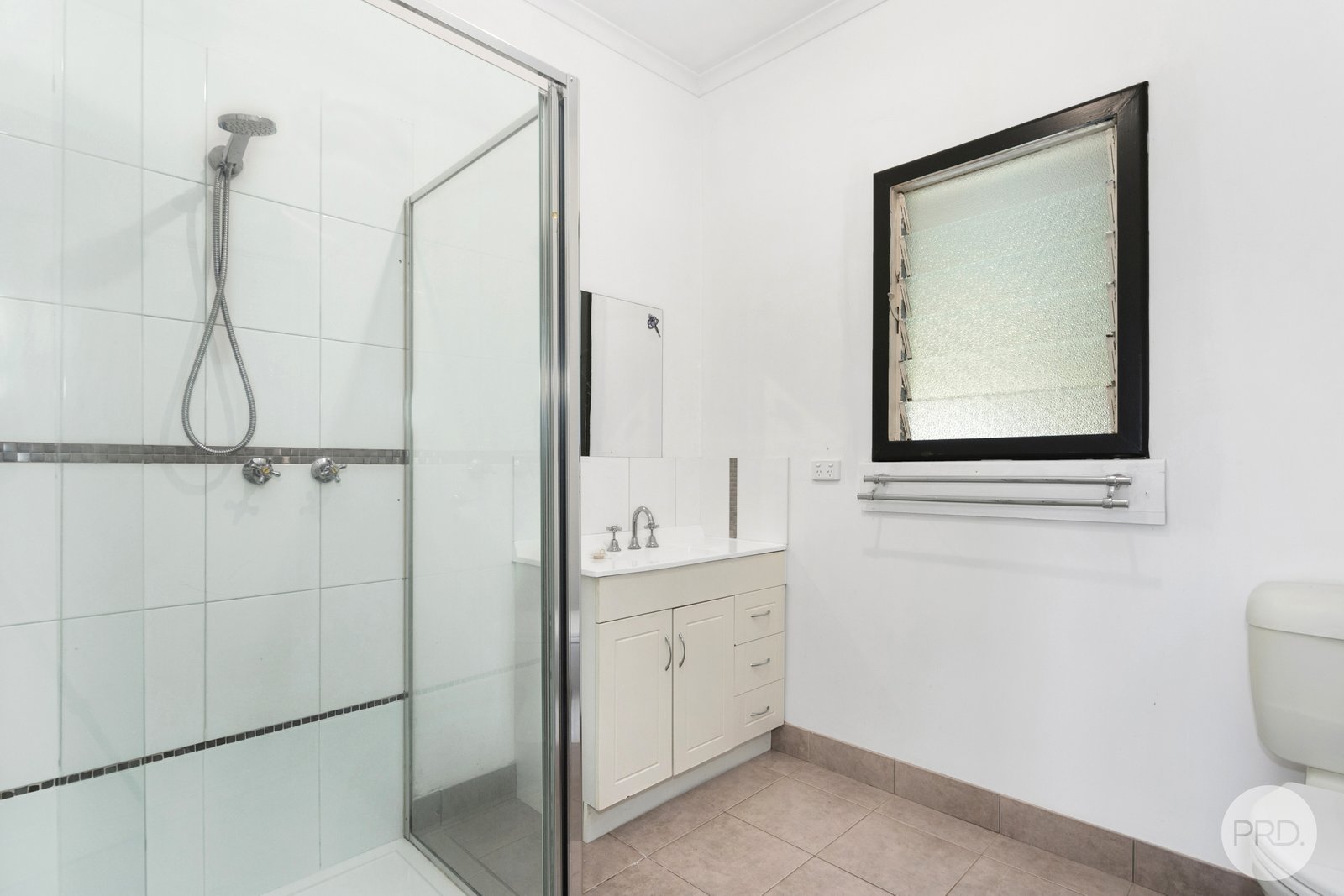 28 Bradbury Street BROWN HILL 7