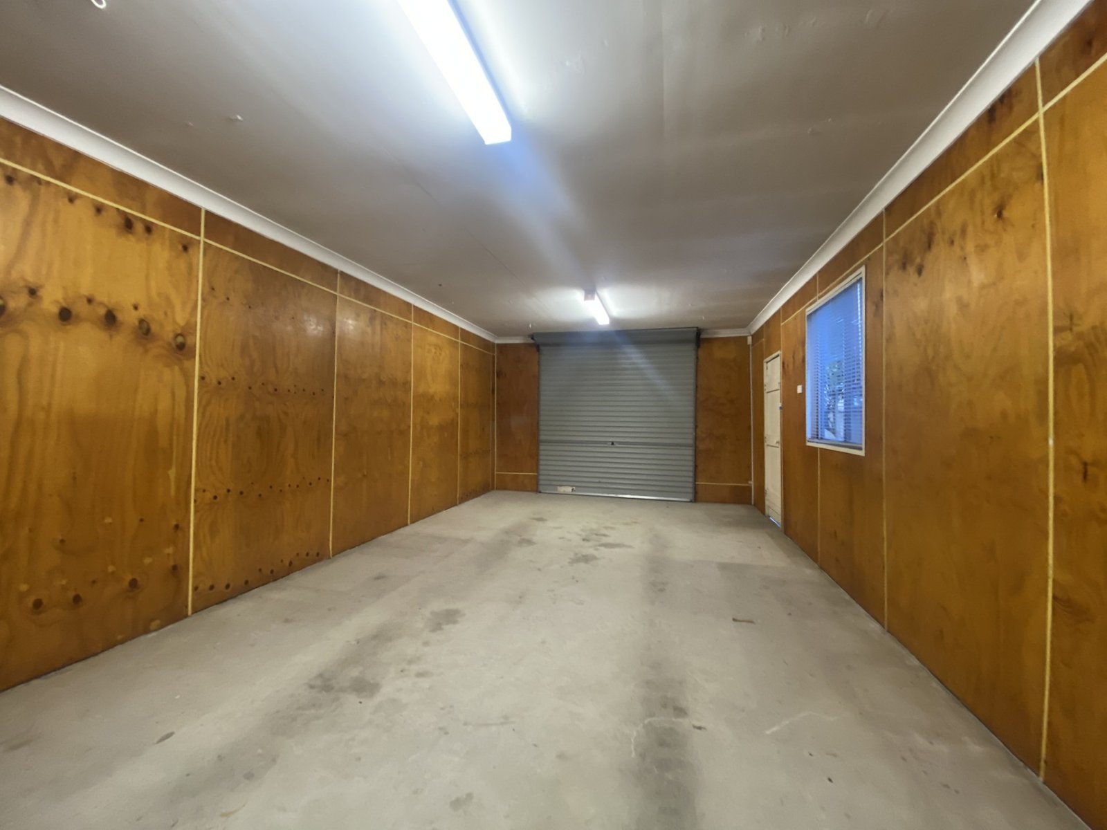 28 Bradshaw Avenue MOOREBANK 16