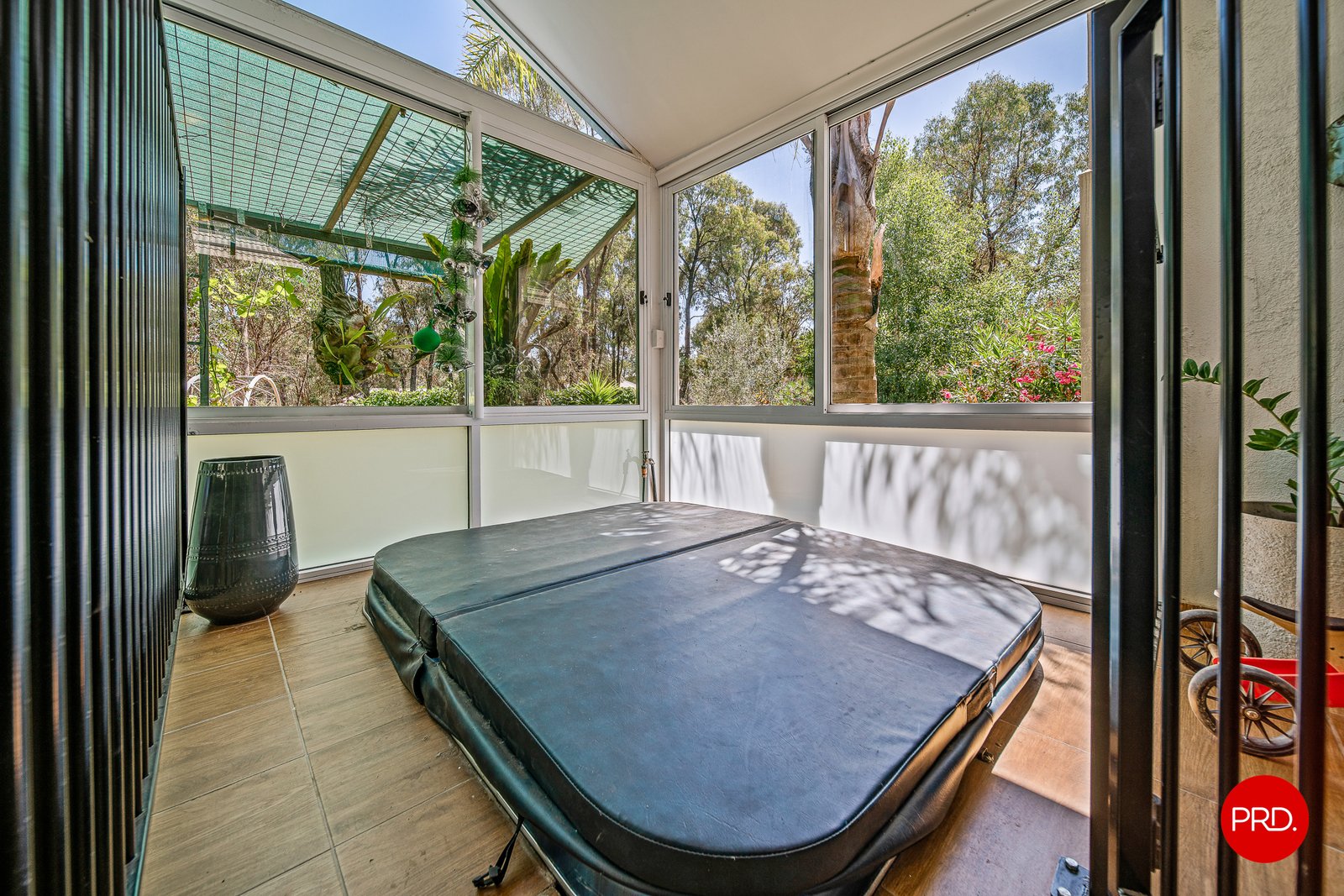 28 Braeside Drive JUNORTOUN 18