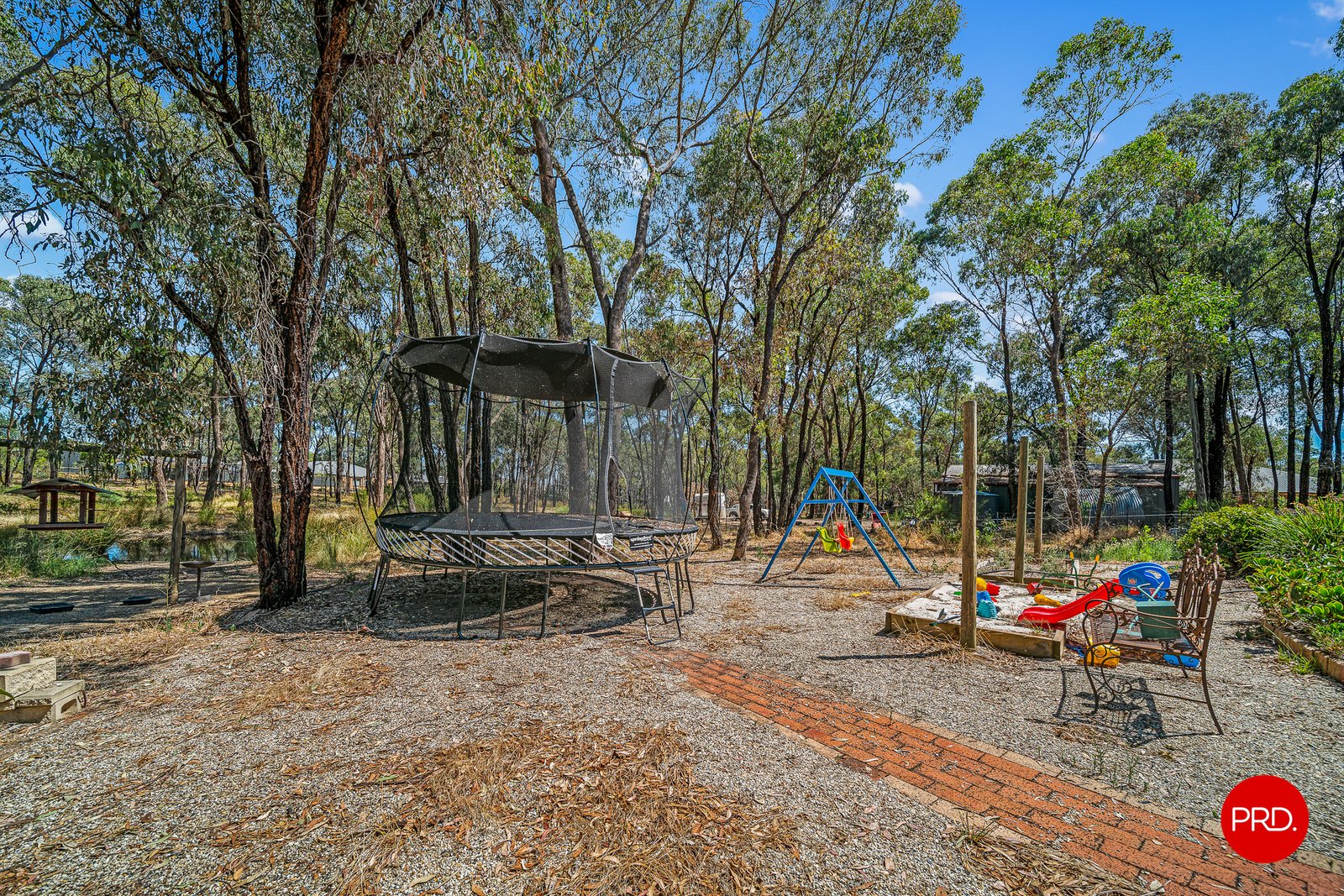 28 Braeside Drive JUNORTOUN 23