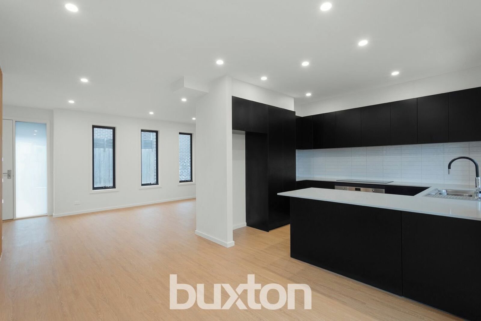 Gallery: 2/8 Breeze Street