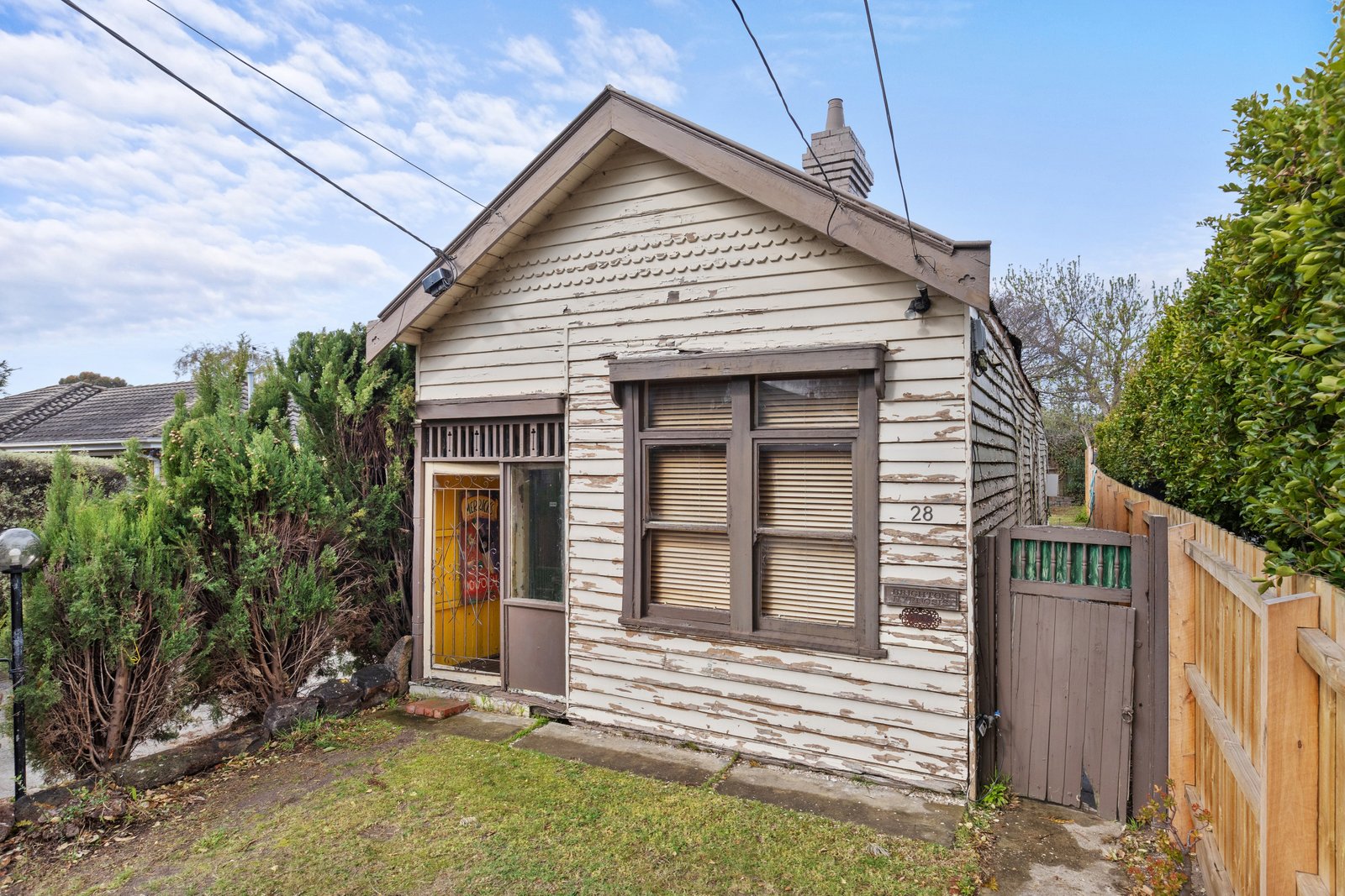 Gallery: 28 Brickwood Street