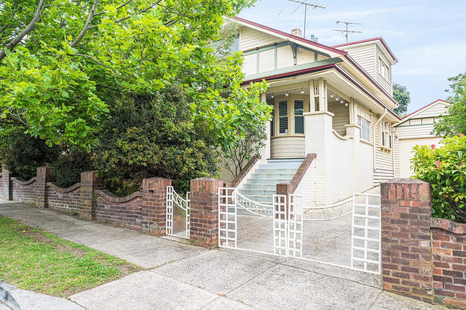 28 Buckland Avenue, NEWTOWN VIC 3220 Buxton 2024