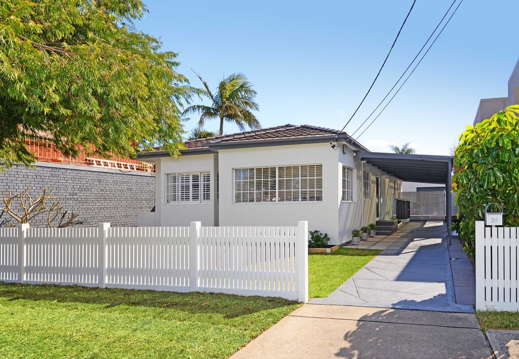 28 Burke Street CHIFLEY 1
