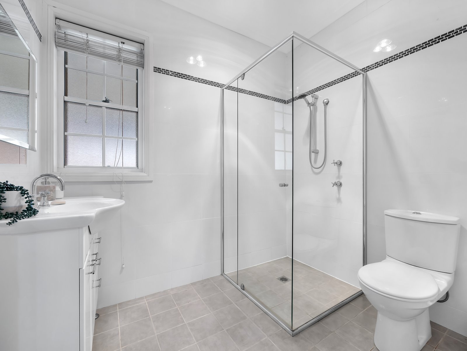 28 Burke Street CHIFLEY 10