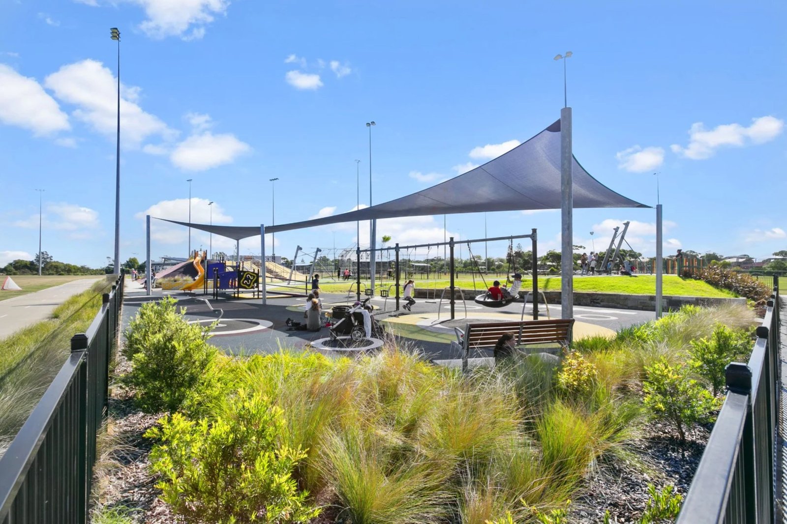 28 Burke Street CHIFLEY 11