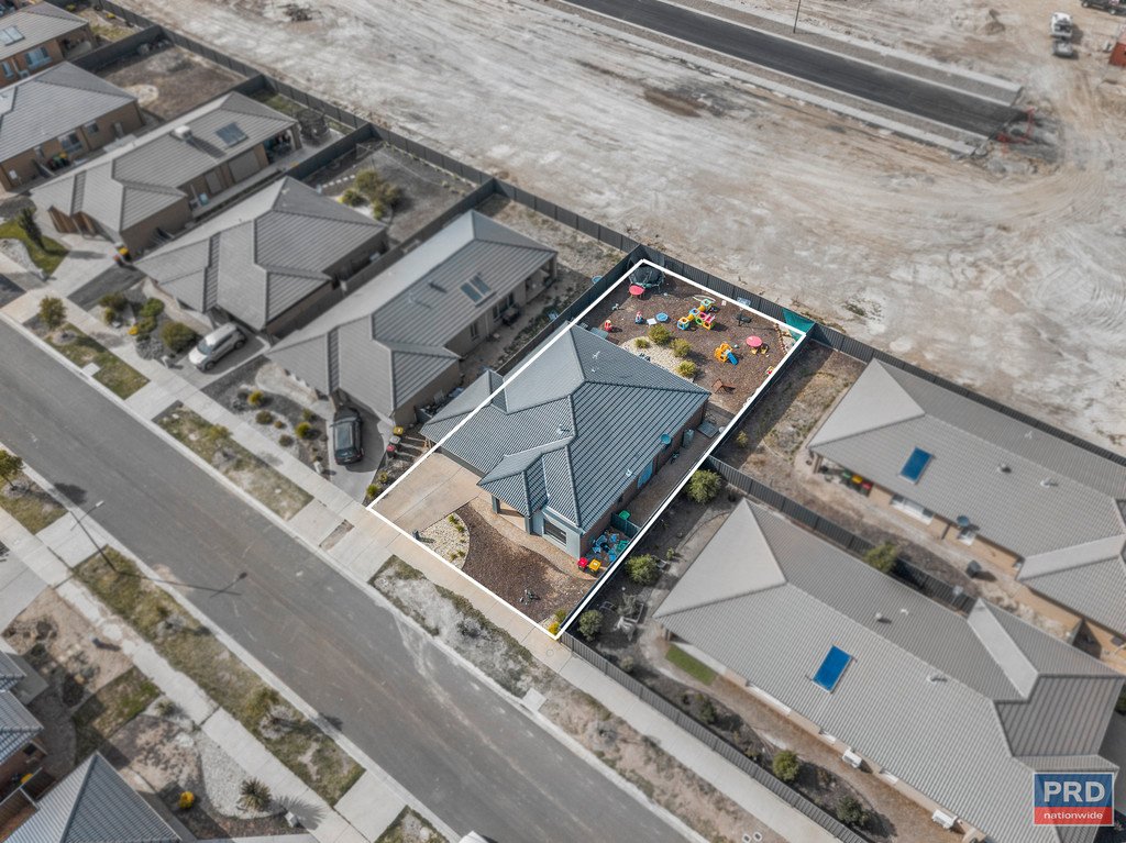 28 Bursaria Street JACKASS FLAT 9