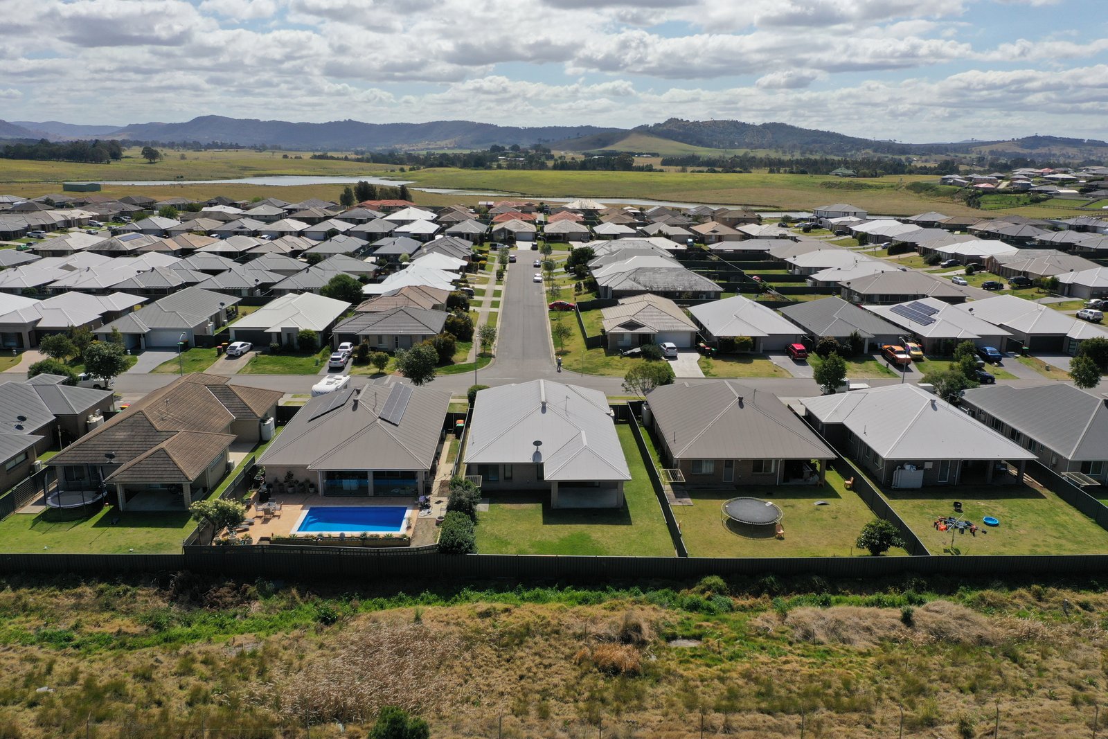 28 Cagney Road RUTHERFORD 2