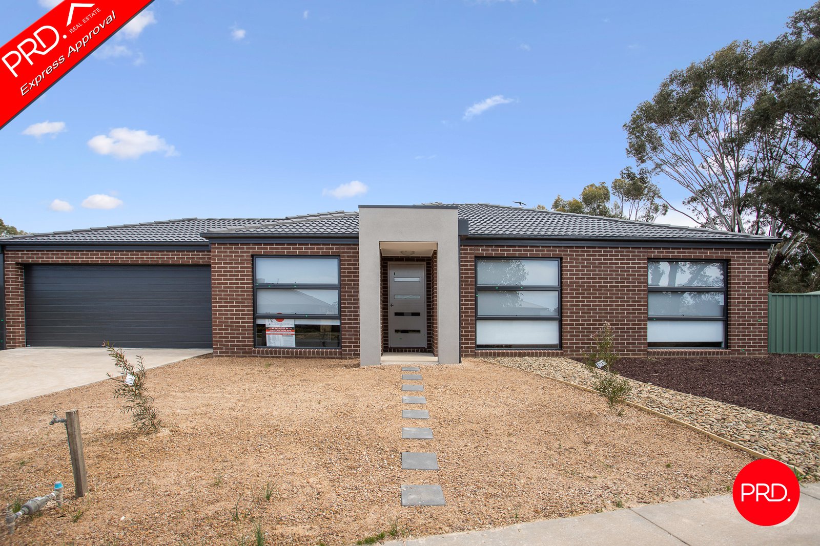 28 Camden Way STRATHFIELDSAYE 2