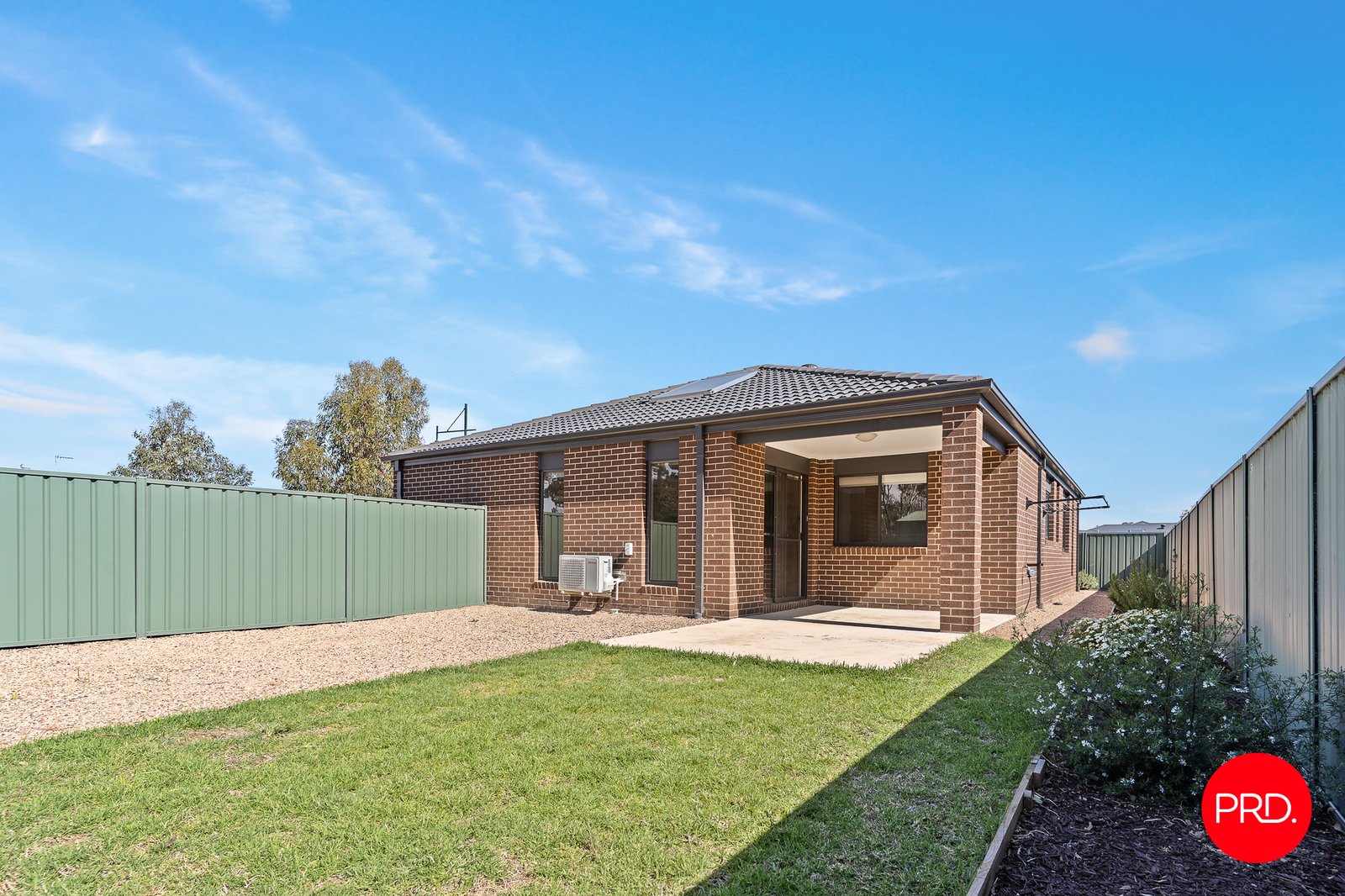 28 Camden Way STRATHFIELDSAYE 12