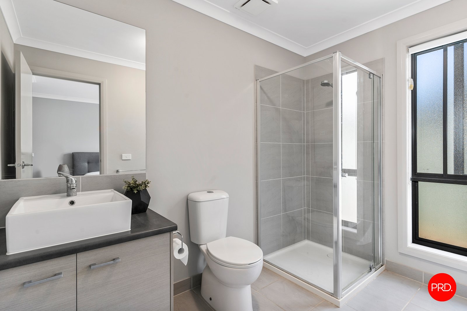 28 Camden Way STRATHFIELDSAYE 11