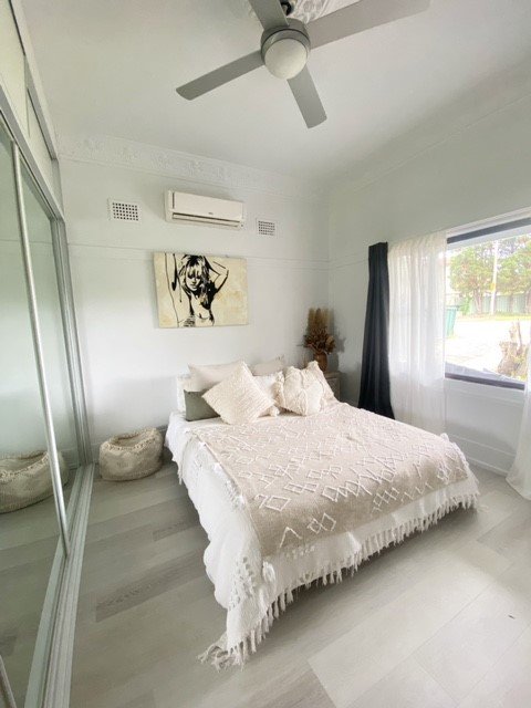 28 Canarys Road ROSELANDS 2