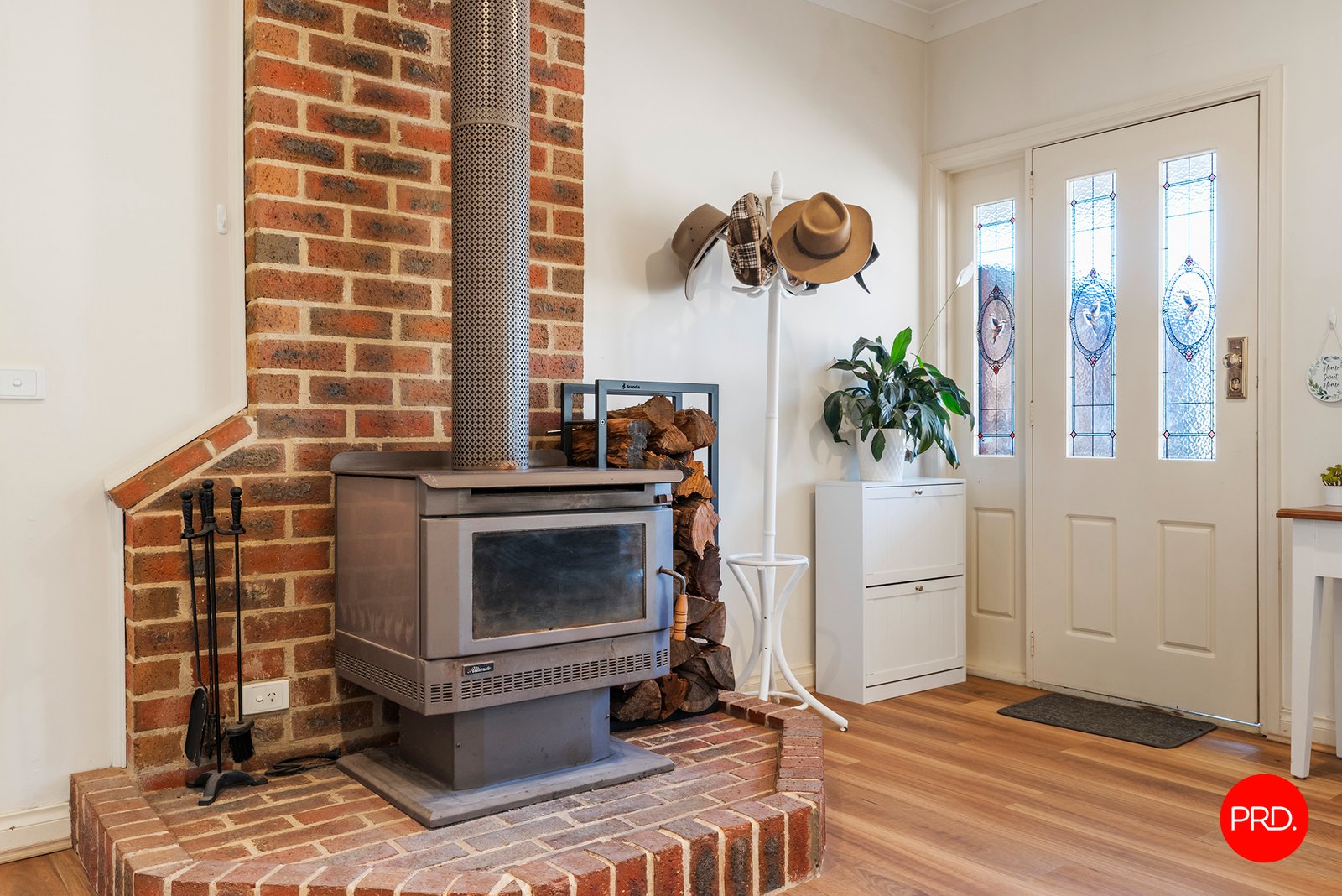 28 Candlebark Court LONGLEA 5