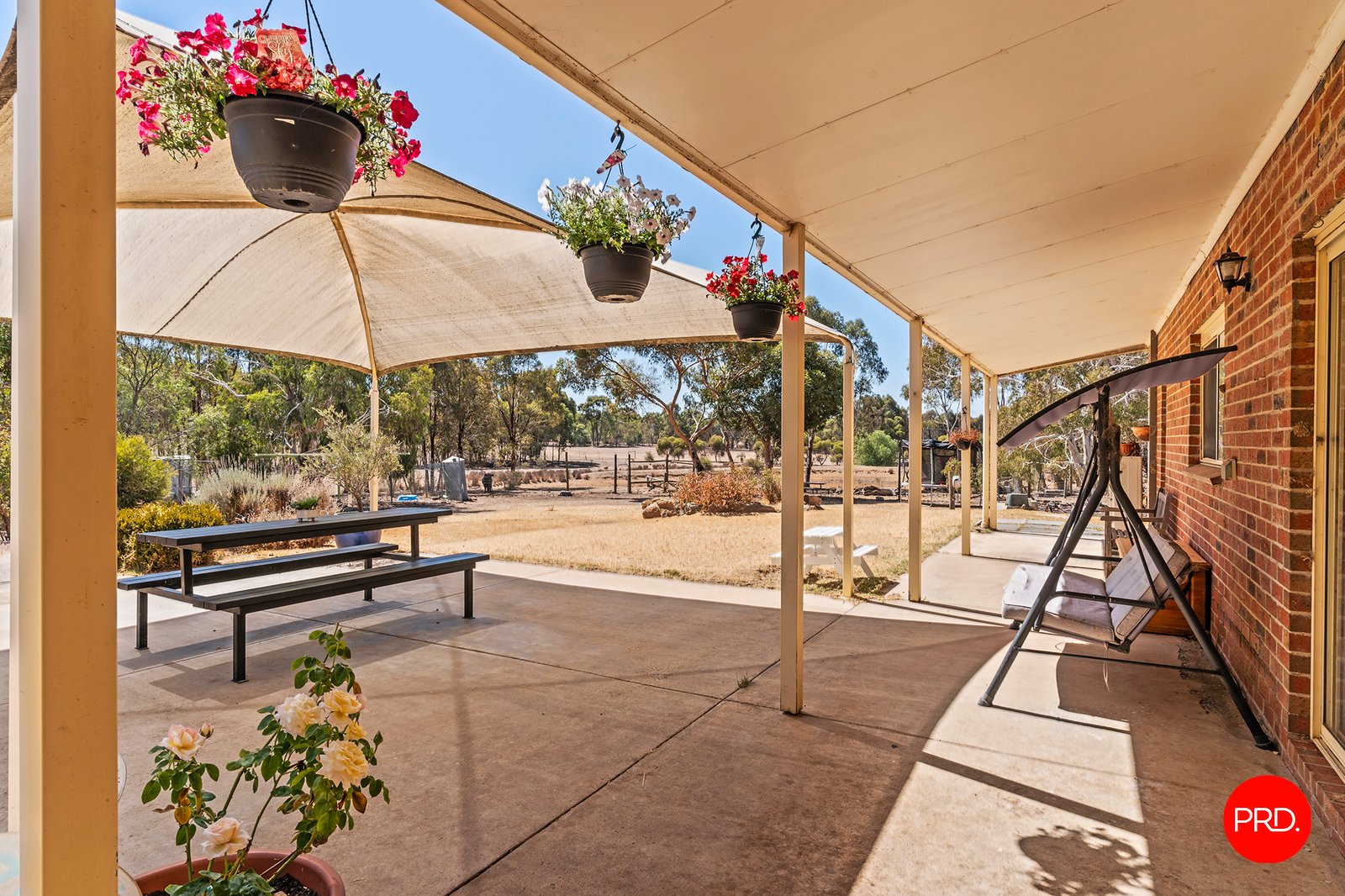 28 Candlebark Court LONGLEA 16