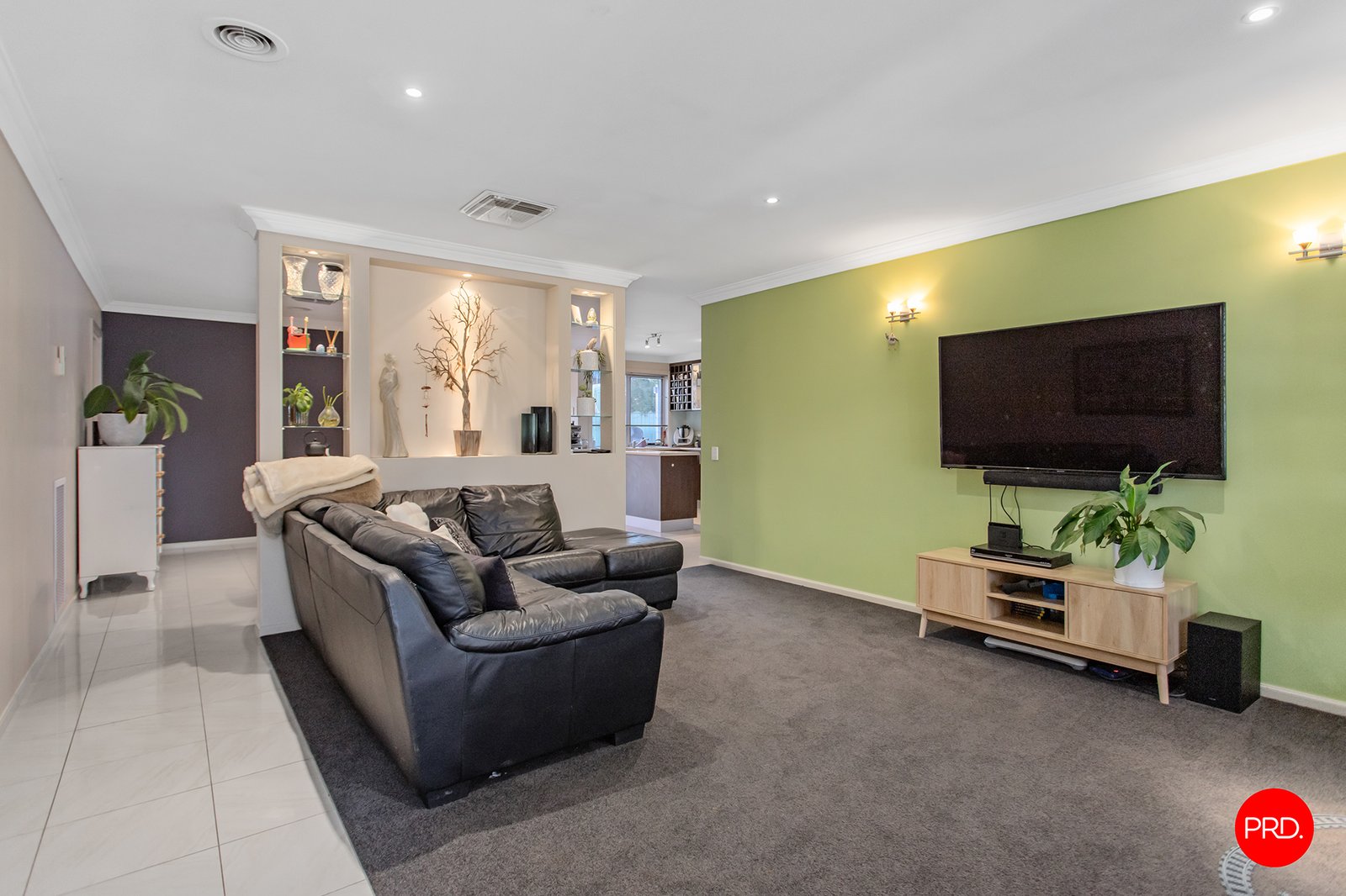 28 Candlewood Dr  STRATHFIELDSAYE 8