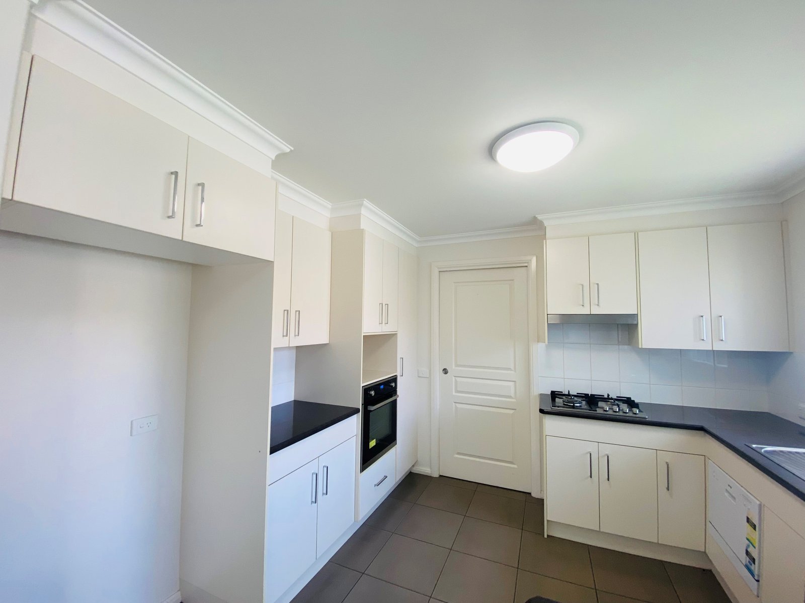 28 Carlito Circuit TAMWORTH 3