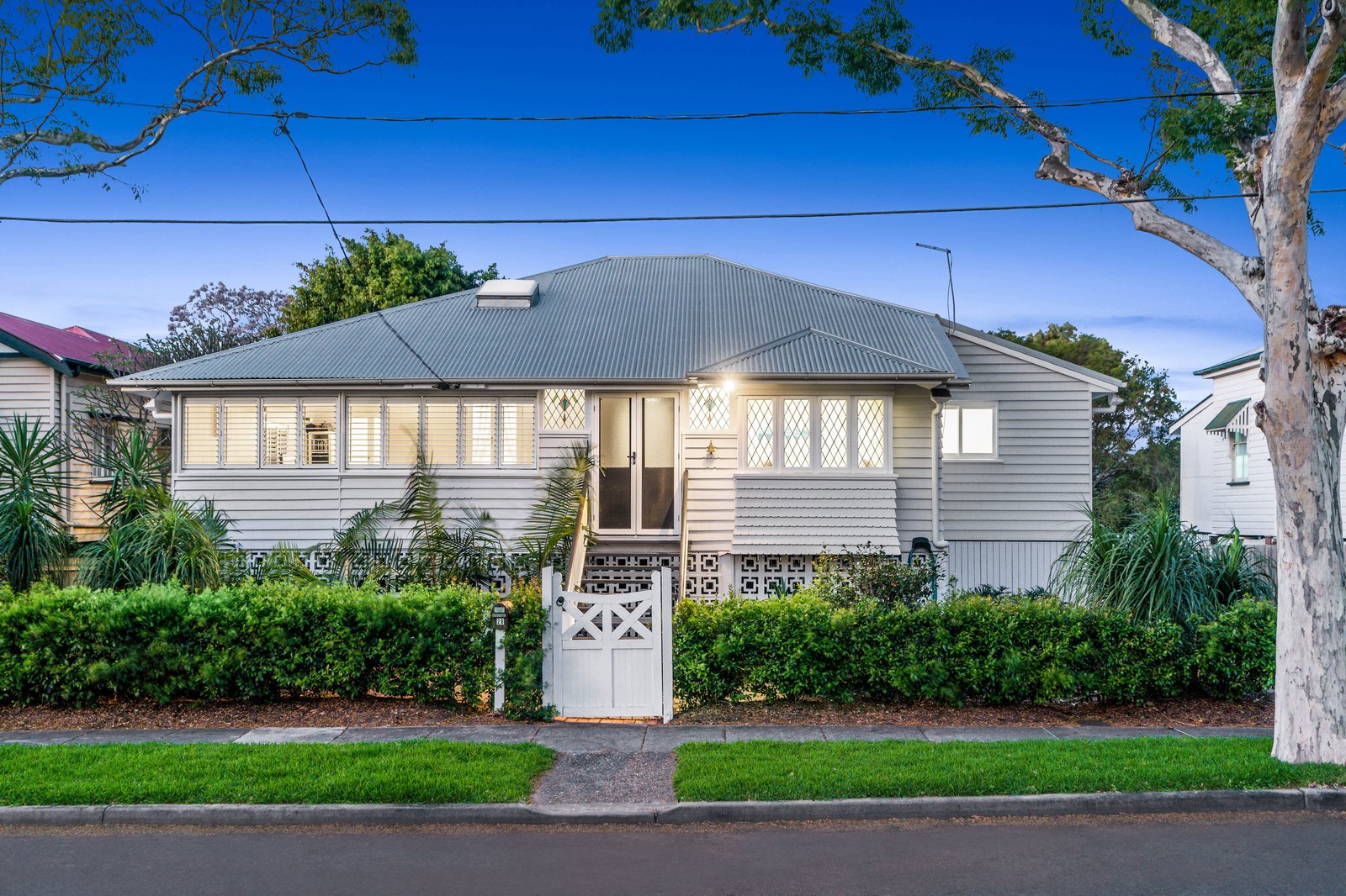 28 Carlton Terrace Wynnum Qld 4178