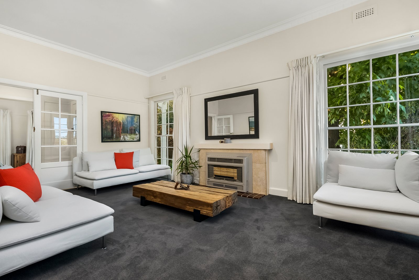 Gallery: 28 Carlyle Street