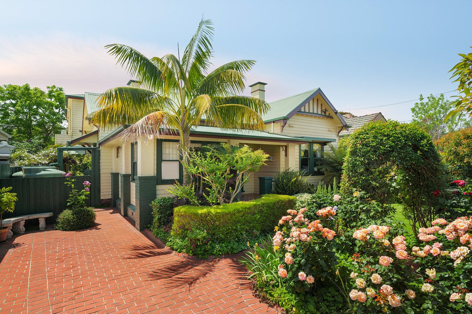 28 Carrington Grove, St Kilda East, 3183