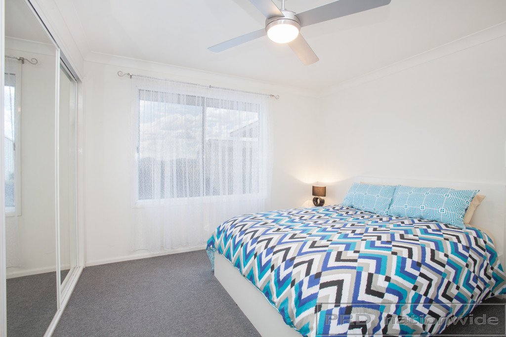28 Carroll Ave  RUTHERFORD 15