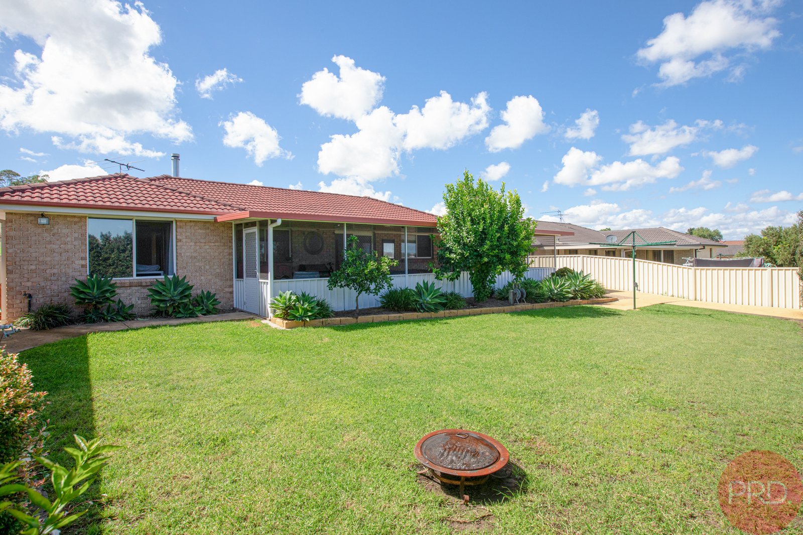 28 Carroll Avenue RUTHERFORD 18