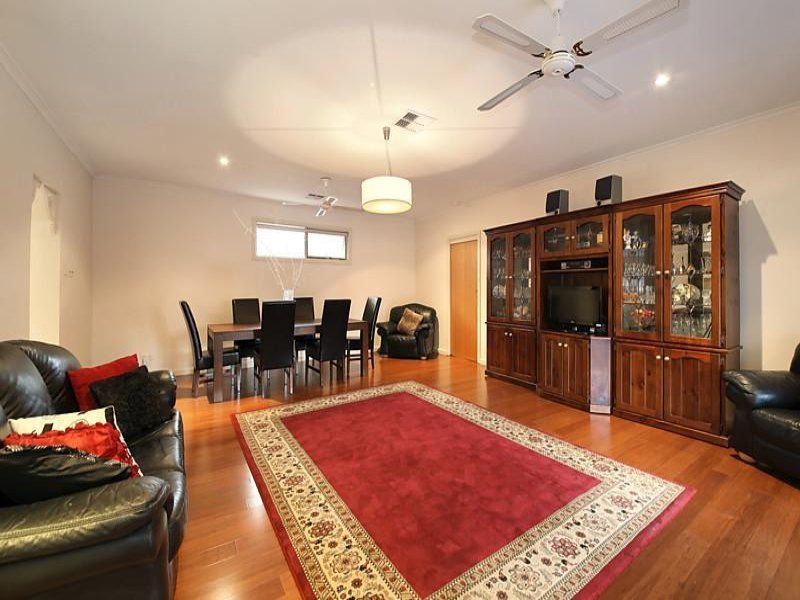 Gallery: 28 Castlewood Street