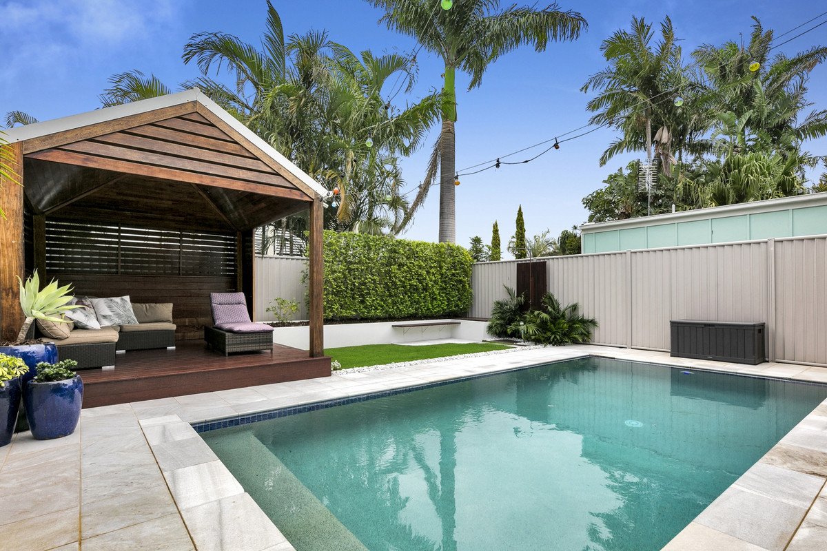 28 Chainey Avenue MIAMI 15