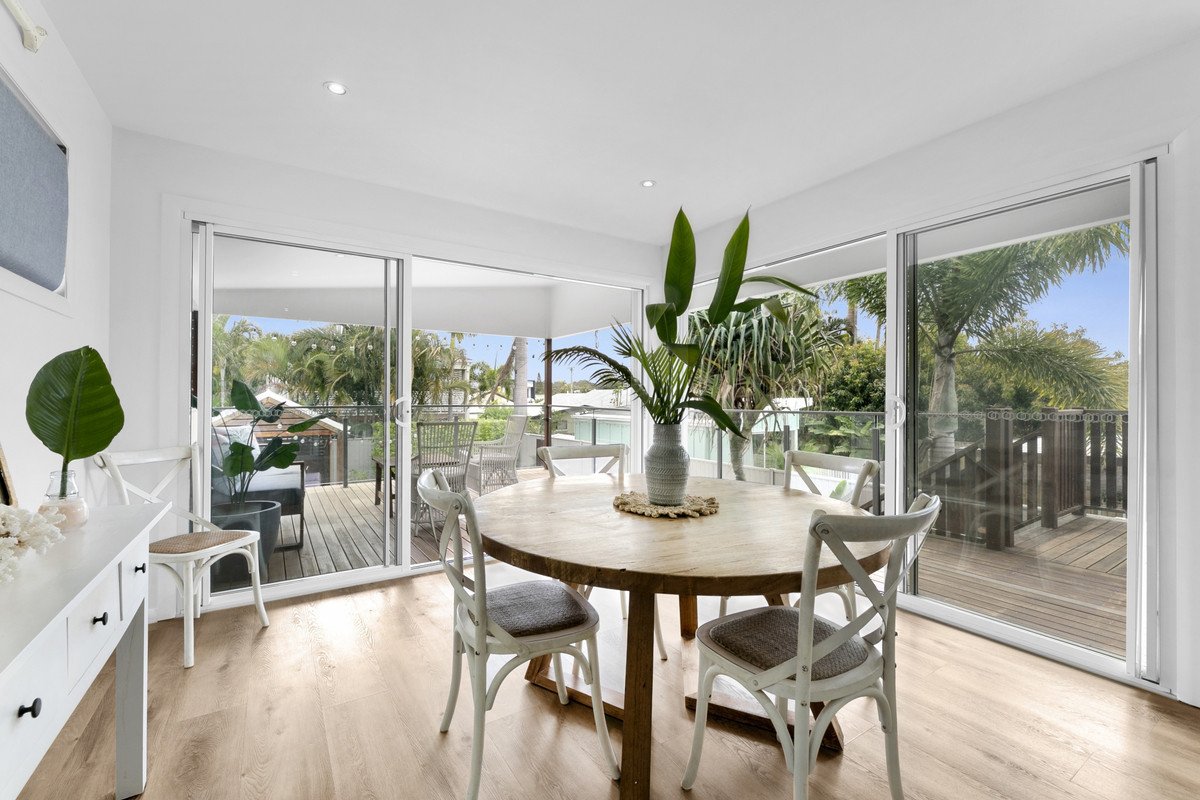 28 Chainey Avenue MIAMI 21