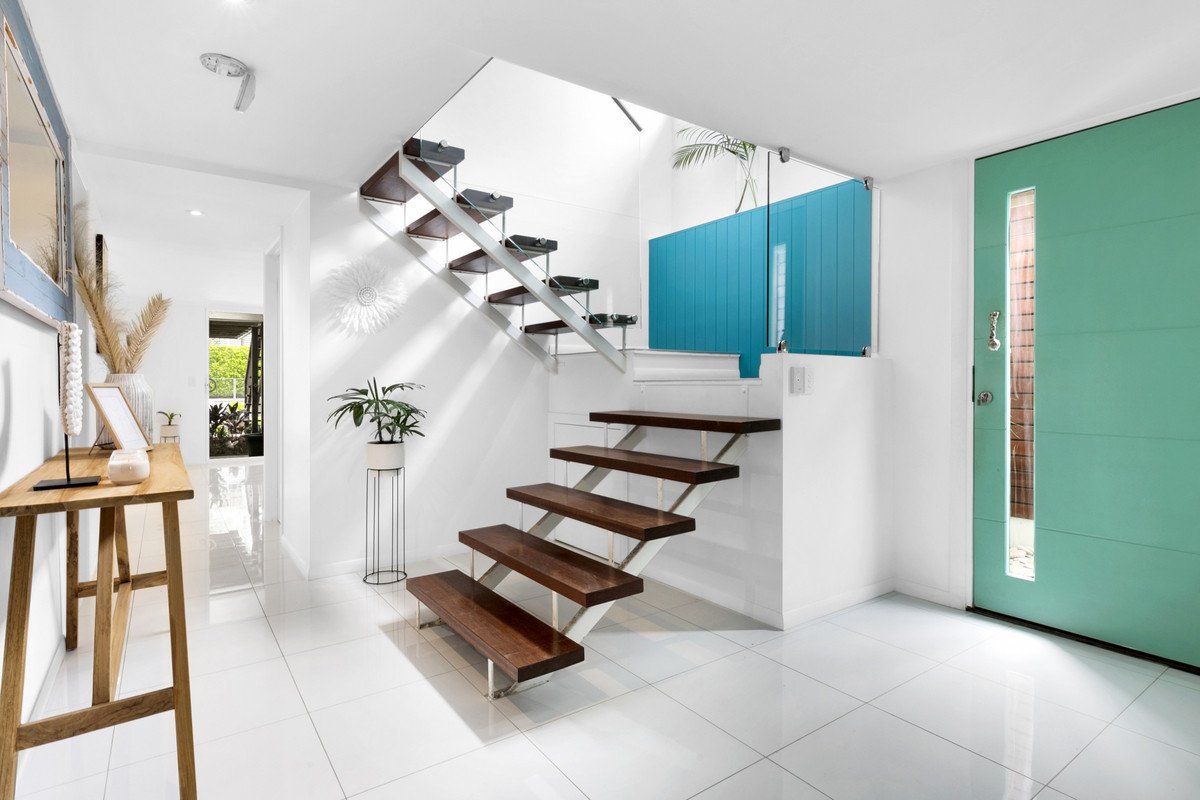 28 Chainey Avenue MIAMI 10