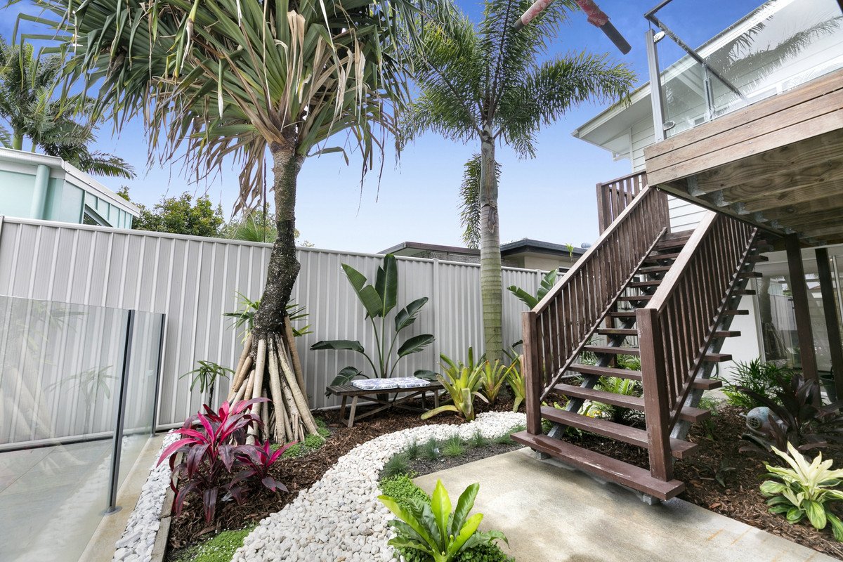 28 Chainey Avenue MIAMI 17