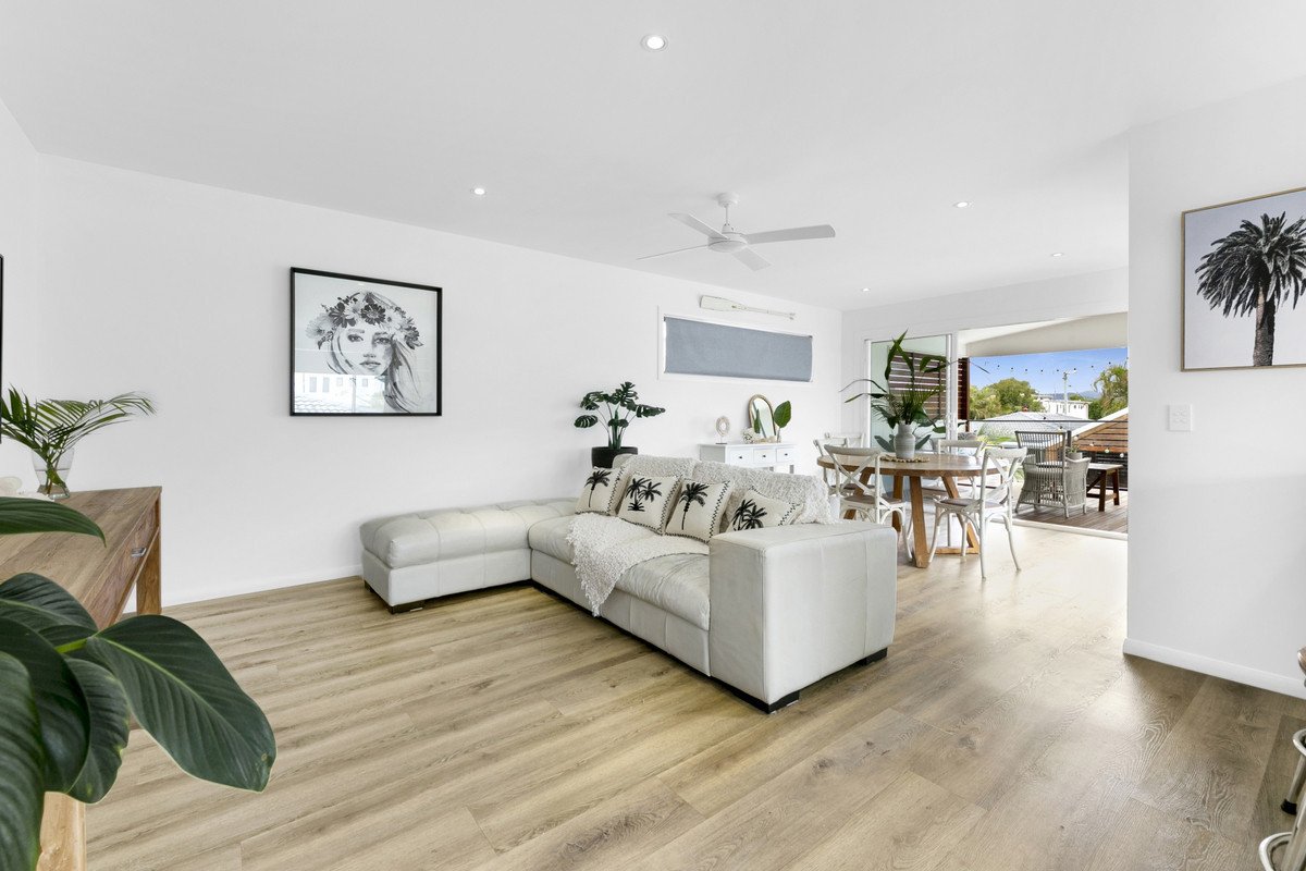 28 Chainey Avenue MIAMI 23