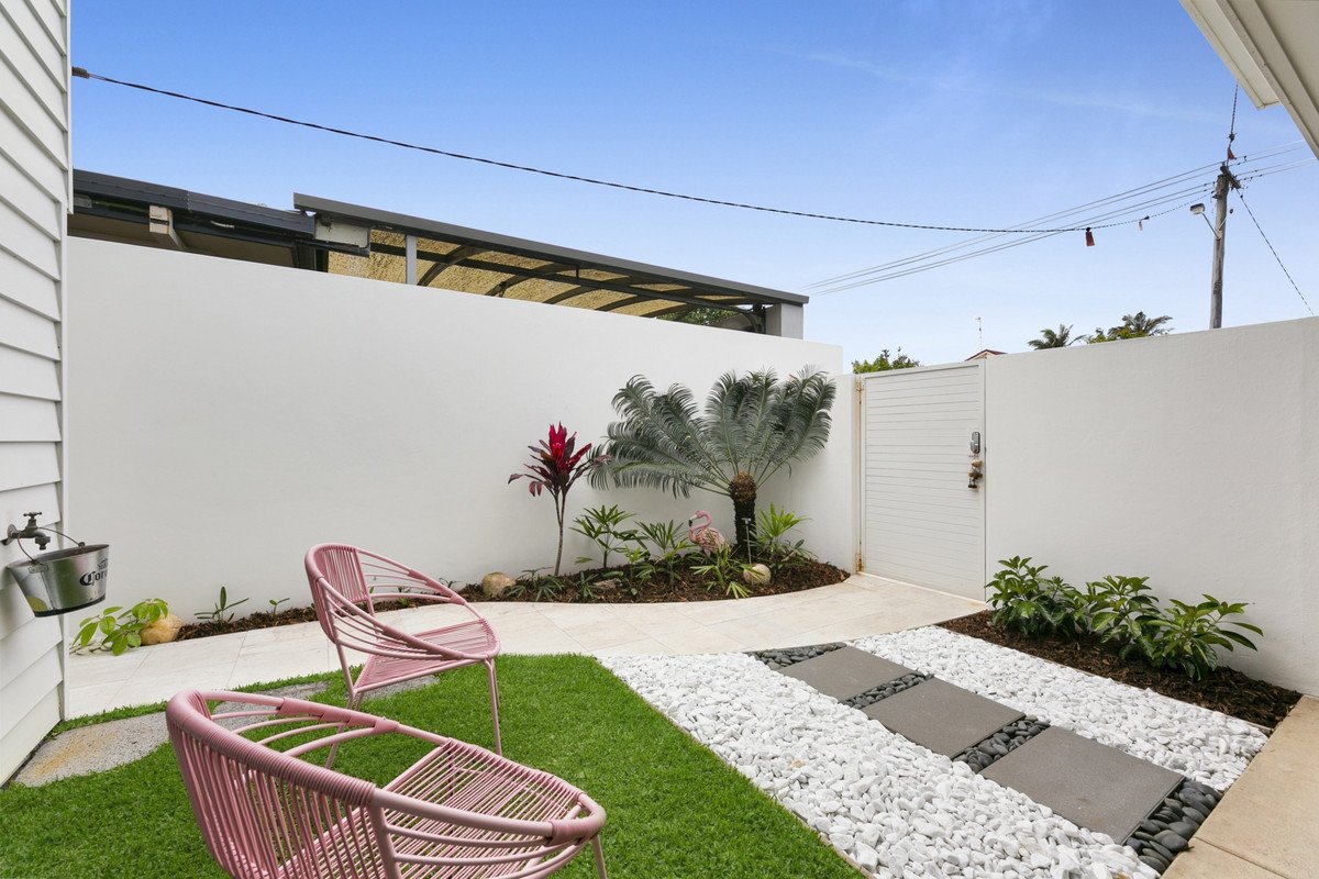 28 Chainey Avenue MIAMI 24