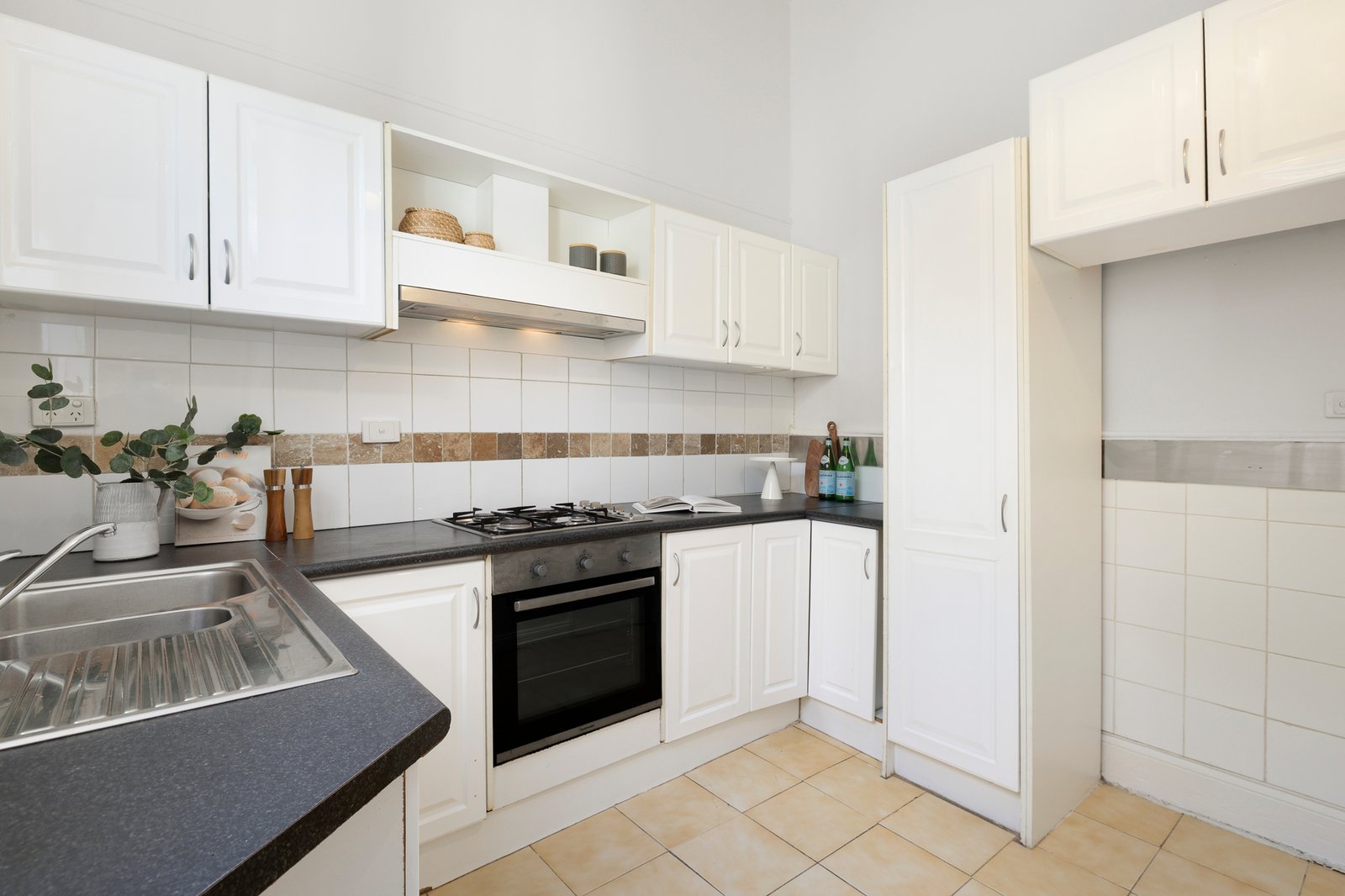 Gallery: 28 Charles Street