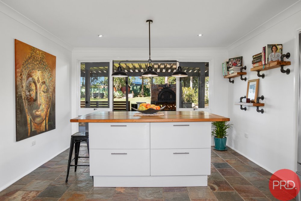 28 Chidley Crescent METFORD 10