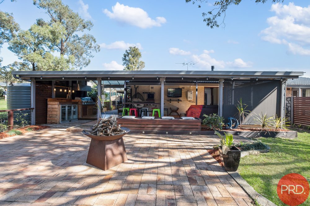 28 Chidley Crescent METFORD 22