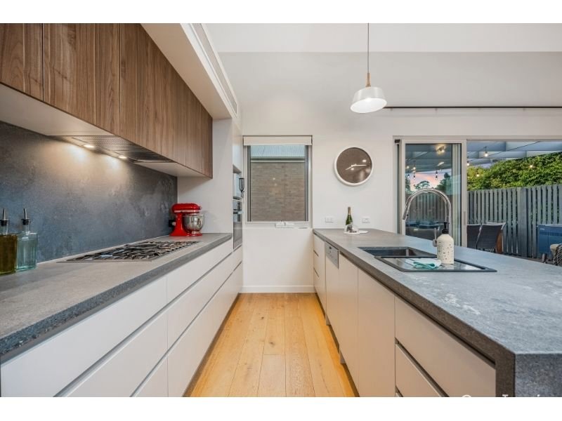 Gallery: 2/8 Clare Street