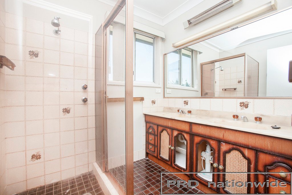 28 Compton Street RUTHERFORD 14