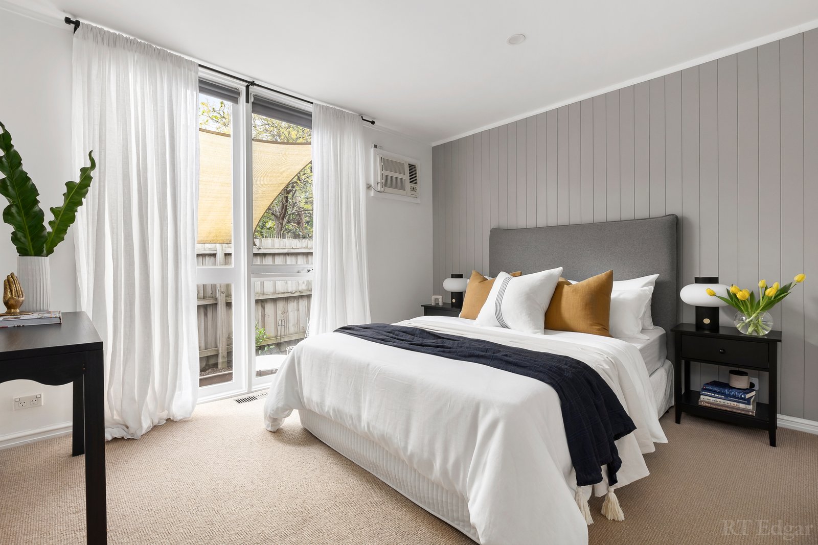 Real Estate and Property in 2/8 Cooloongatta Road, Camberwell, VIC