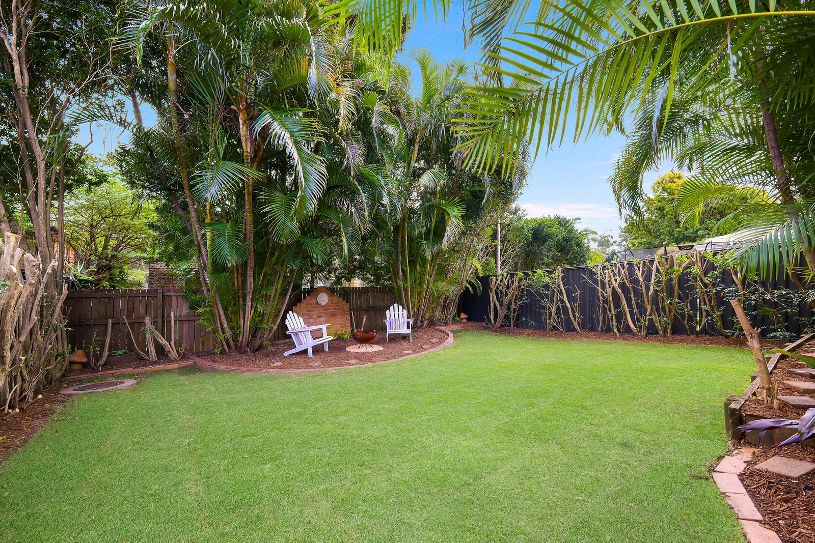 2/8 Corunna Crescent ASHMORE 3